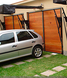 Puerta levadiza automatizada